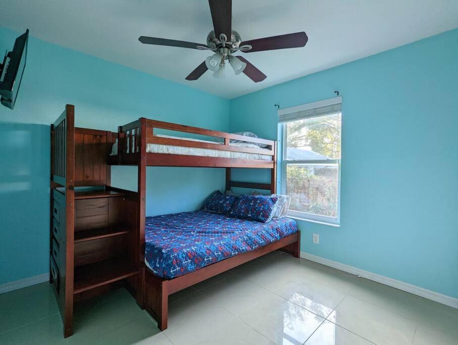 3Bed & 2Bath Property Couple Minutes From Siesta Key Beach & Downtown Sarasota Zewnętrze zdjęcie